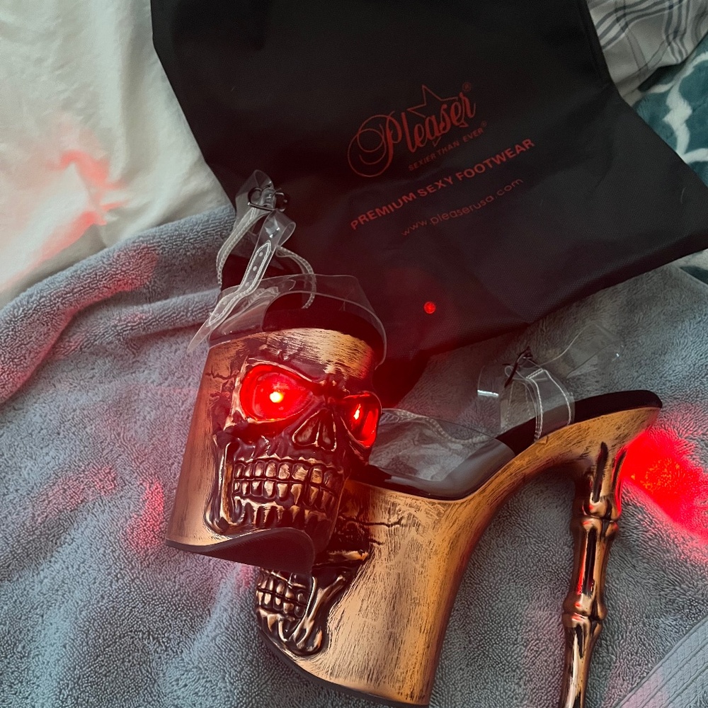 Pleasers Rapture  Light Up Platform Heels Size 9 - Picture 5 of 7